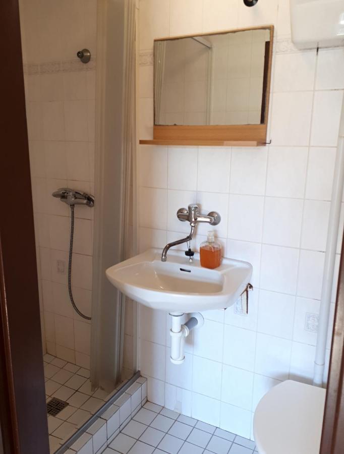 派克波特斯耐兹库 悠佩卡鲁旅馆酒店 外观 照片